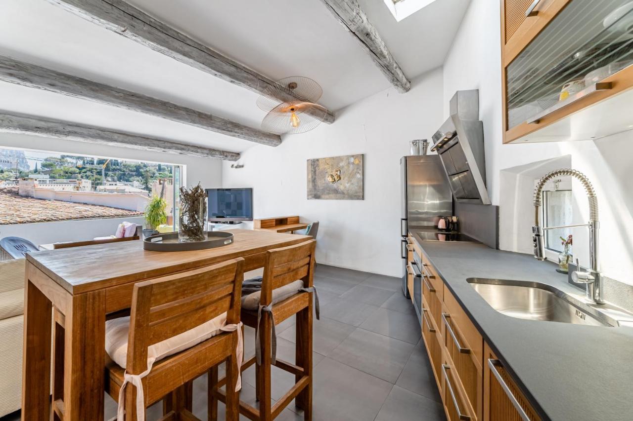 Le Duplex Tropezienne Par Dodo-A-Cassis Luaran gambar