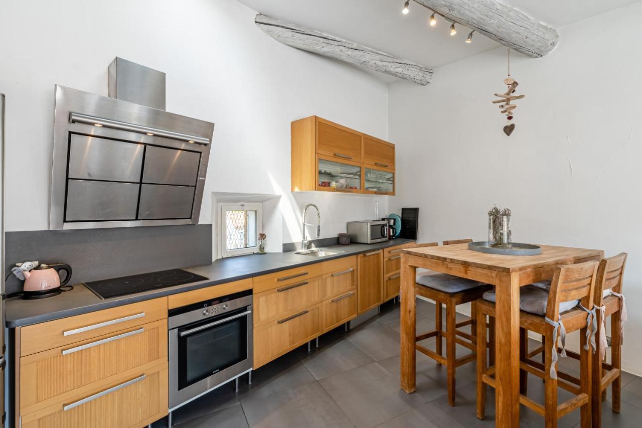 Le Duplex Tropezienne Par Dodo-A-Cassis Luaran gambar