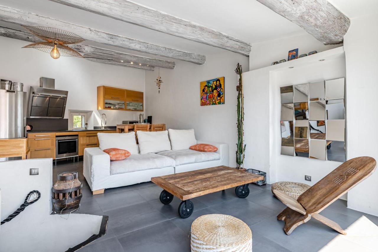 Le Duplex Tropezienne Par Dodo-A-Cassis Luaran gambar